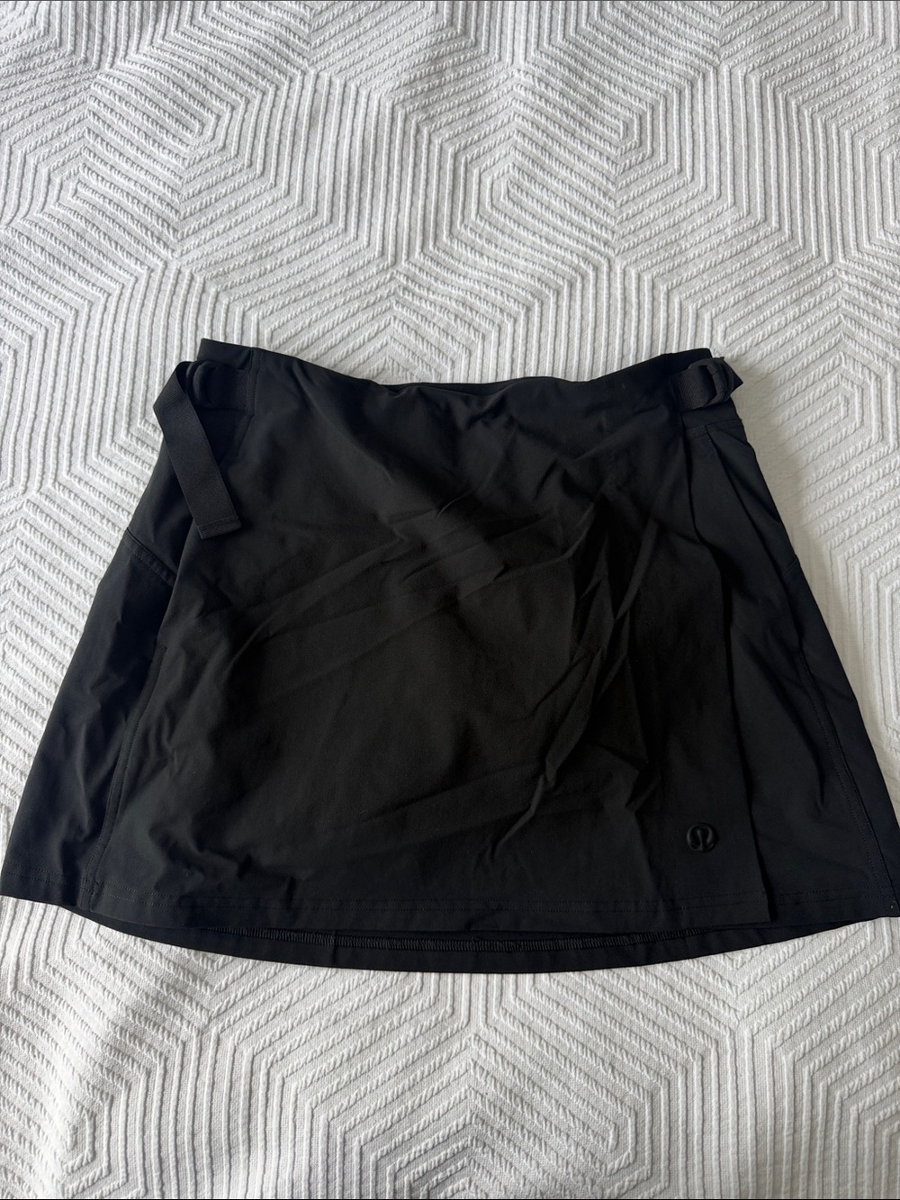 lululemon athletica Black A-Line Athletic Skort with Waist Tabs